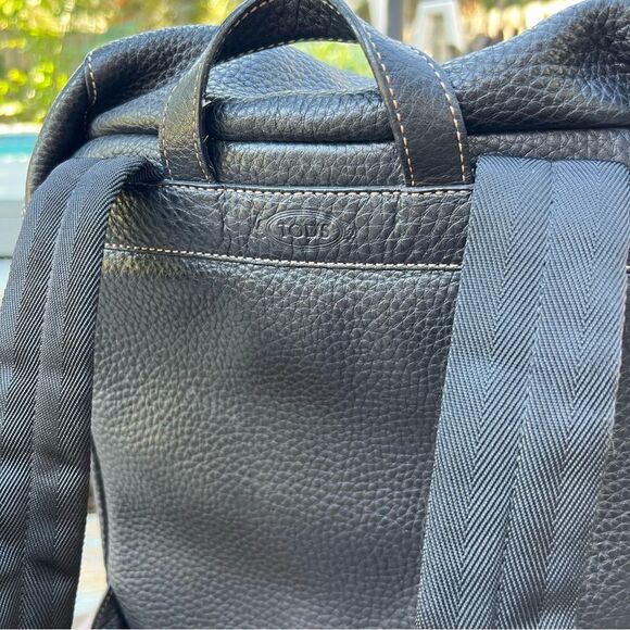 Tod's Black Leather Backpack with Drawstring Closure - Picture 3 of 16